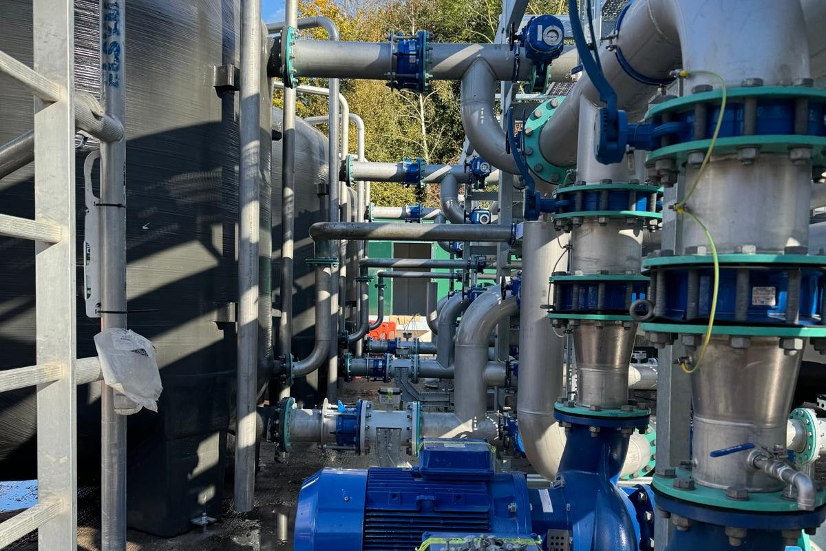 AC Installation Example